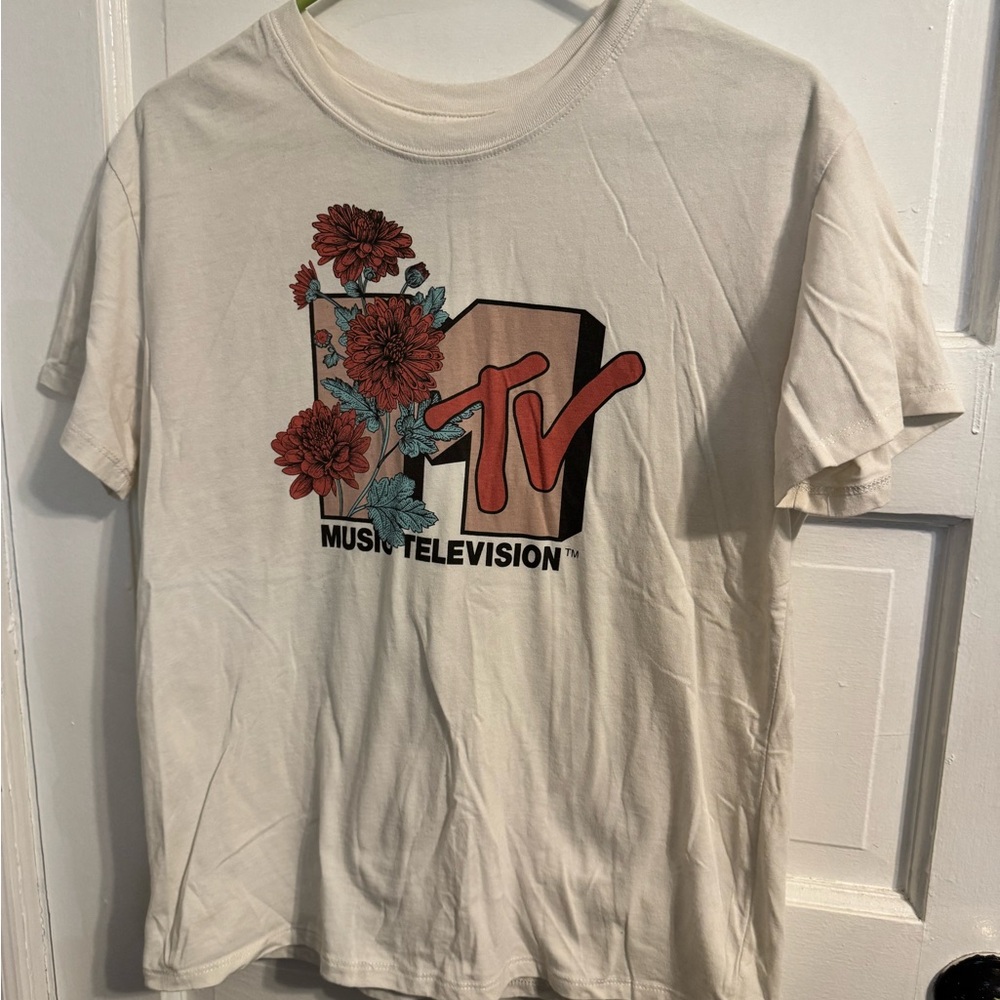 MTV Logo Tee in Cream and Black